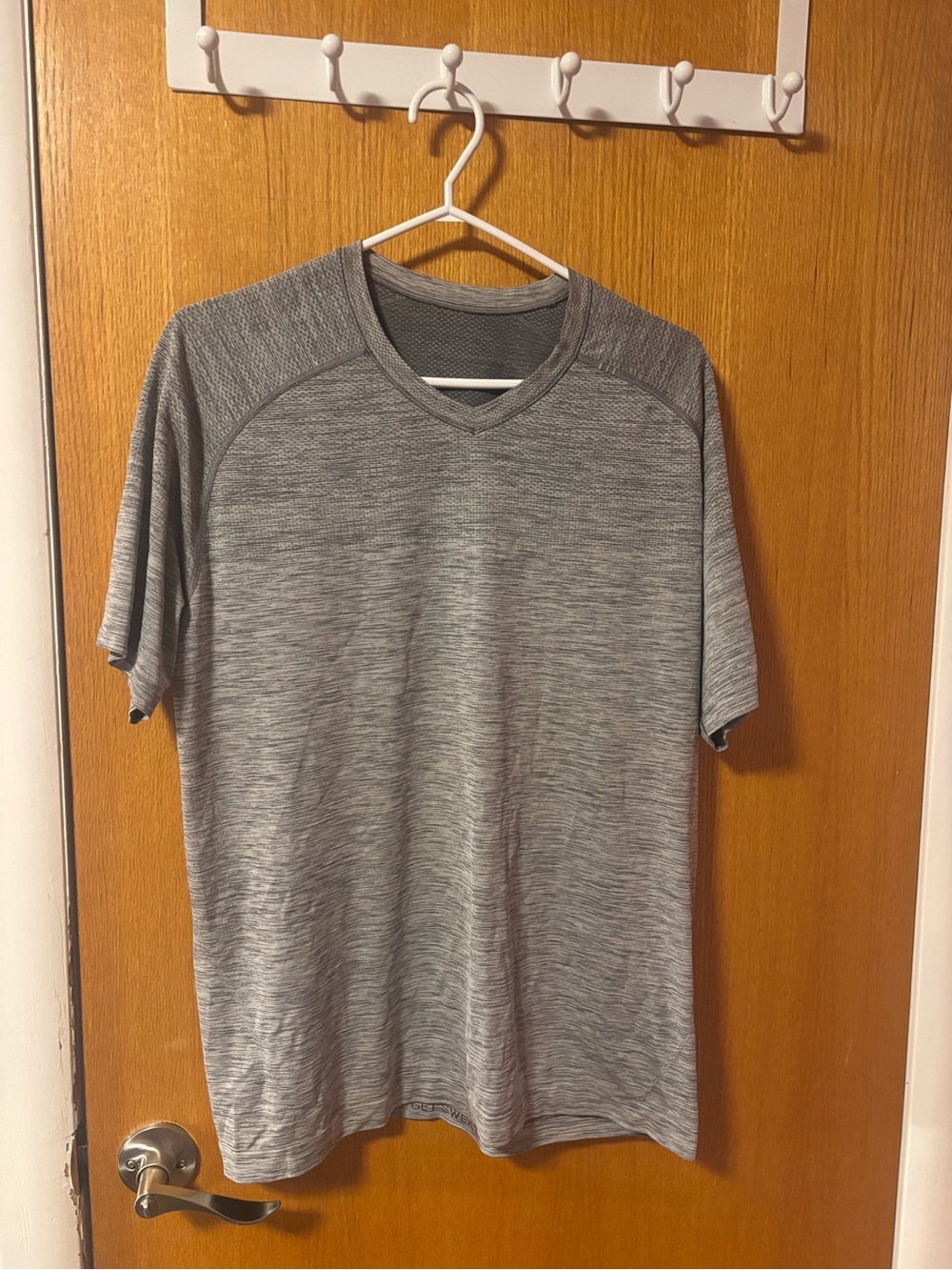 Lululemon T-Shirt
